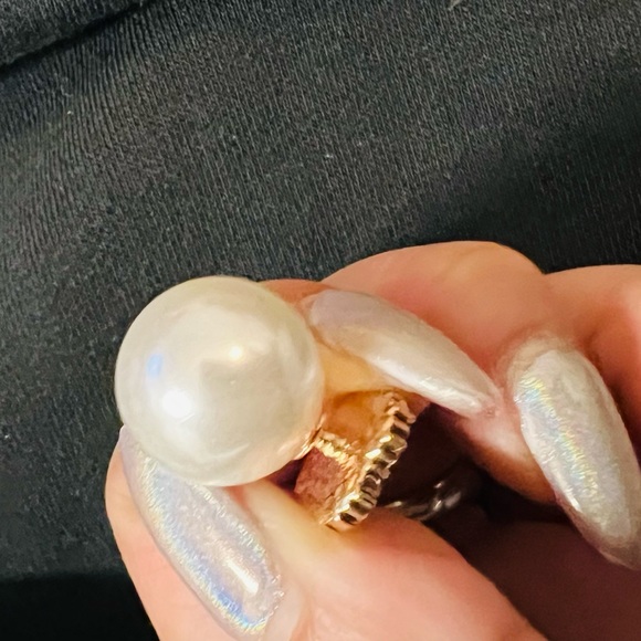 Brand New 18k Rose Gold  Plate 925 Sterling Silver Pearl Earring - Picture 3 of 4